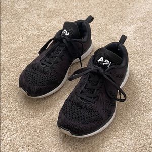 APL Propelium Tennis Shoe